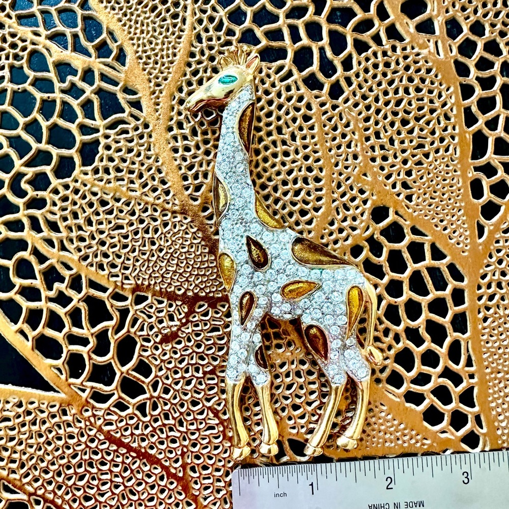 Vintage Giraffe Pin Brooch - Picture 13 of 14